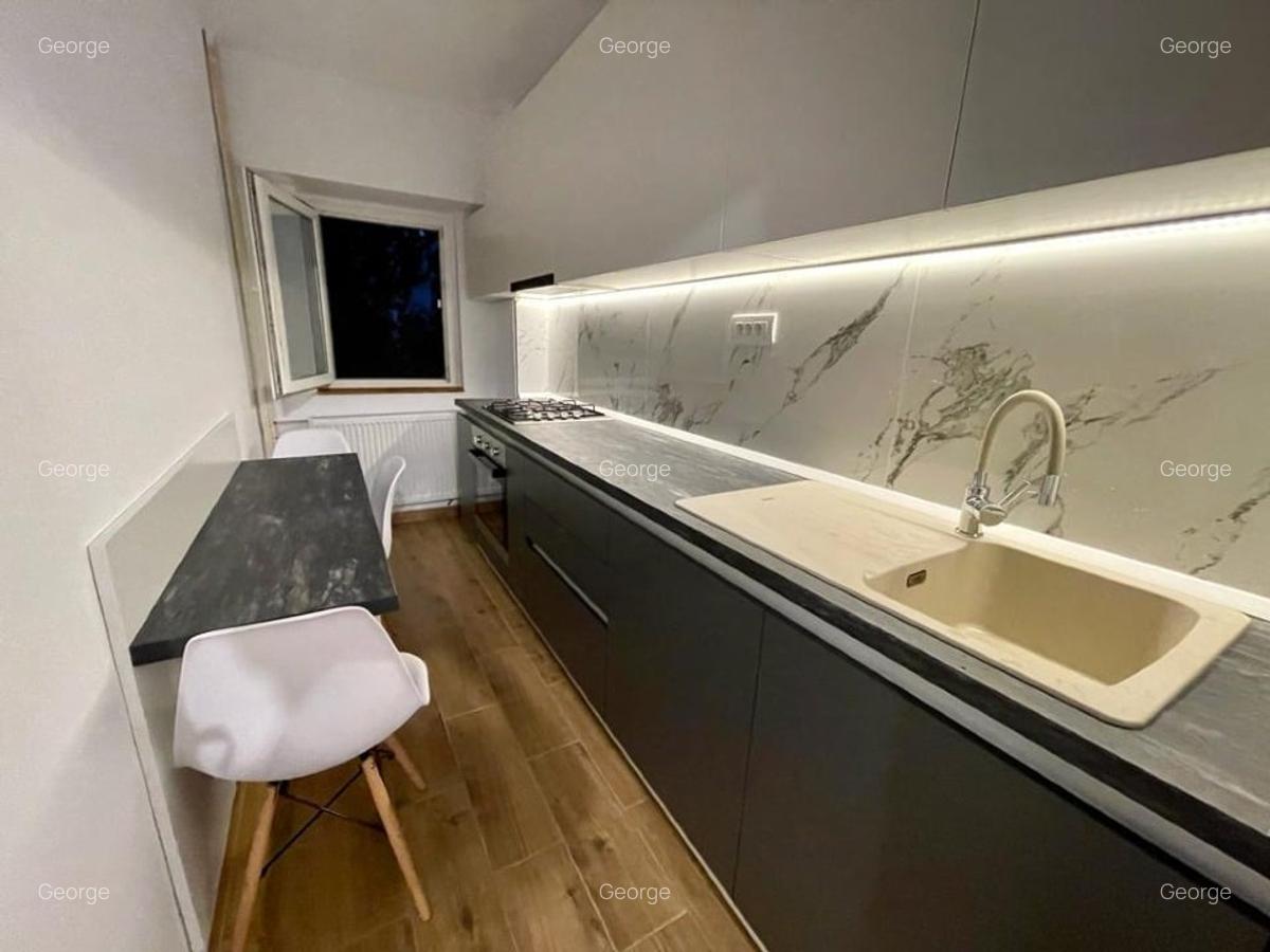 Garsoniera de vanzare - Moderna, Renovata, Zona centrala - 2
