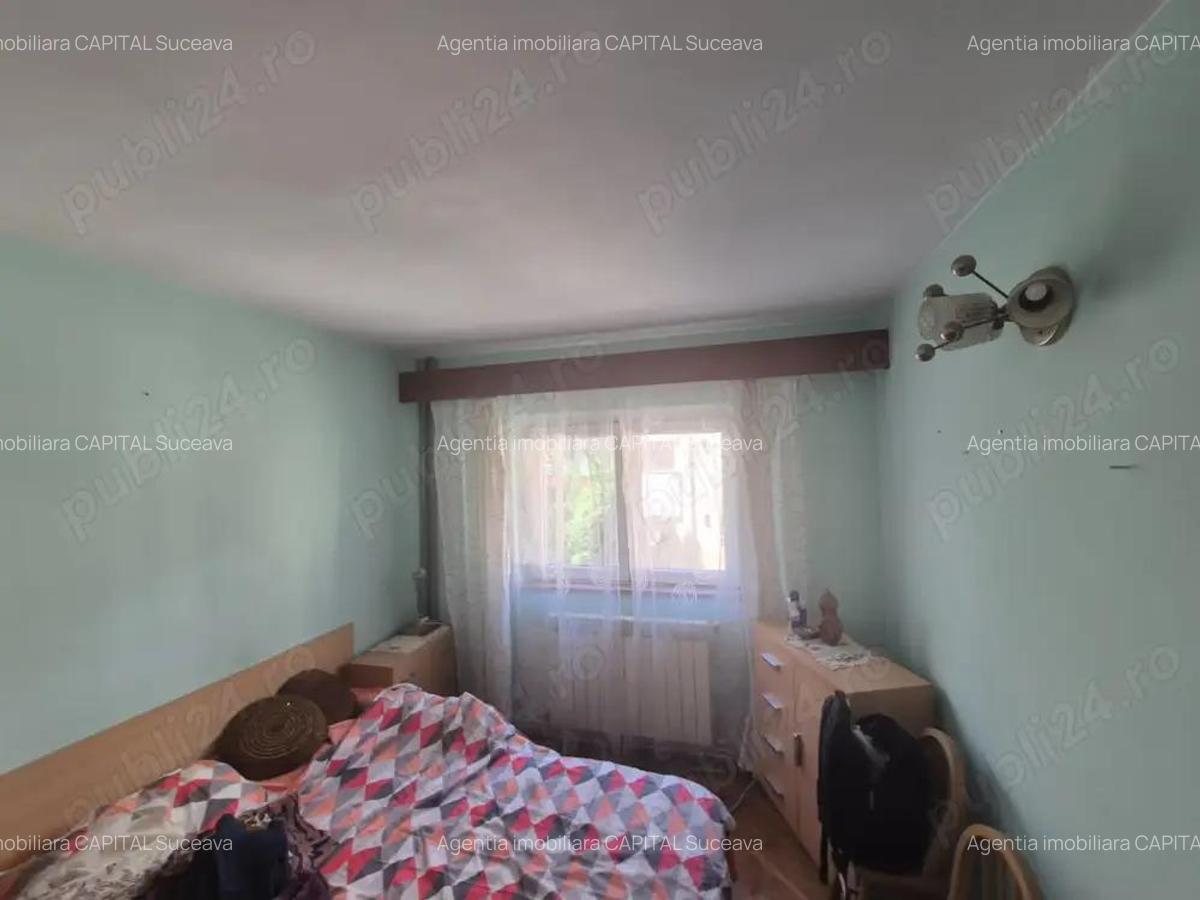 Apartament 4 camere Zamca de vanzare - 3