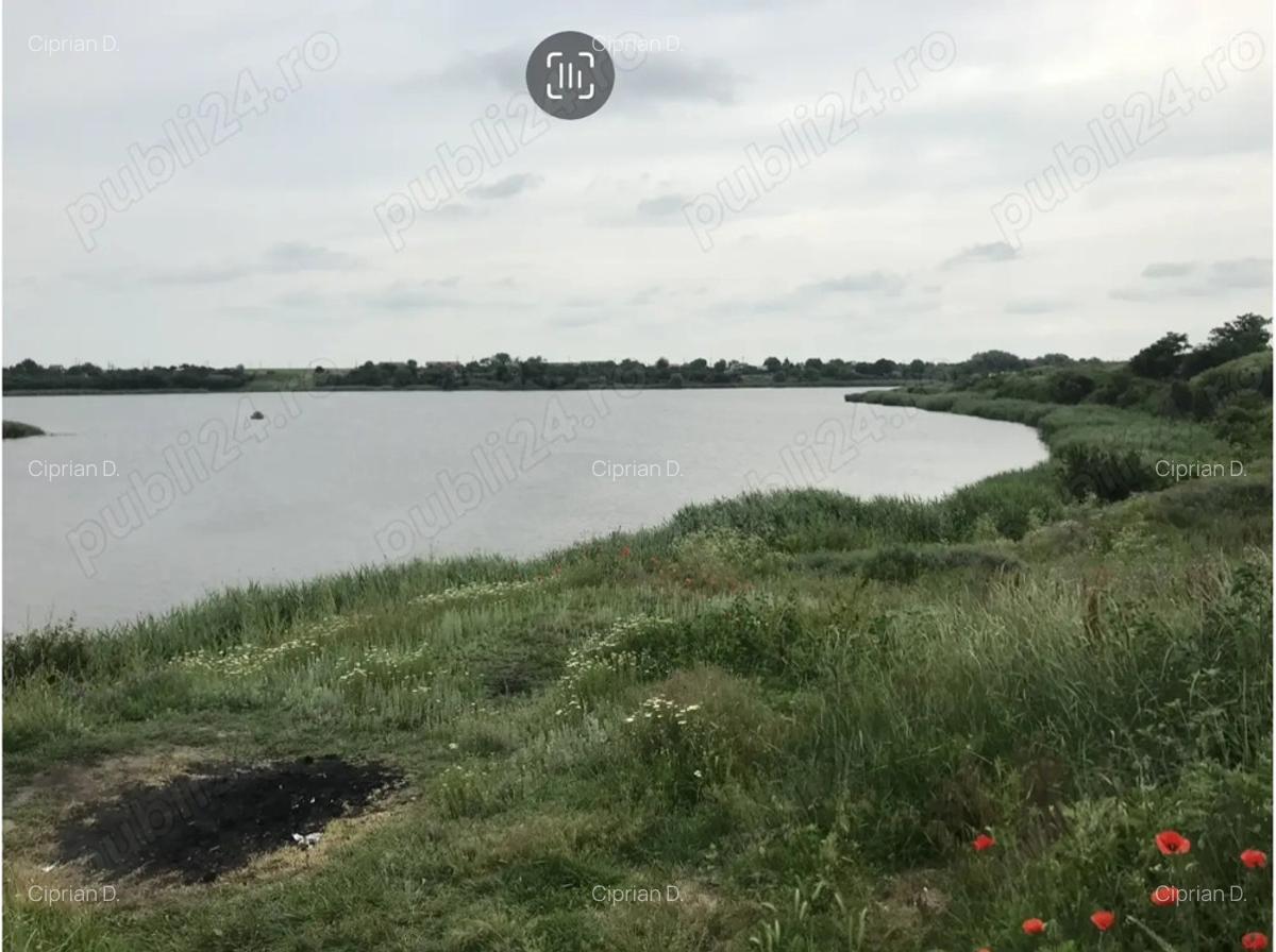 Teren intravilan - 2