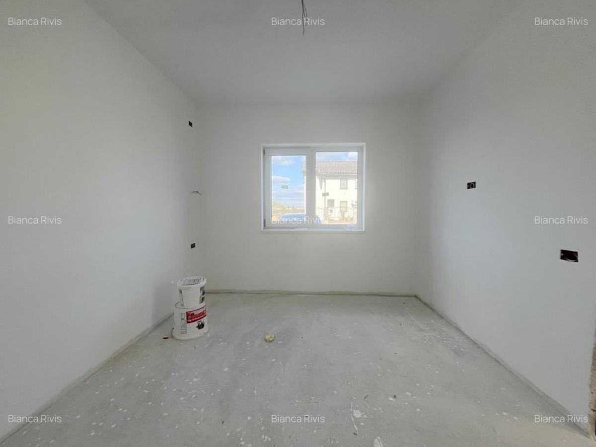 Duplex pe parter- Dumbravita - 13