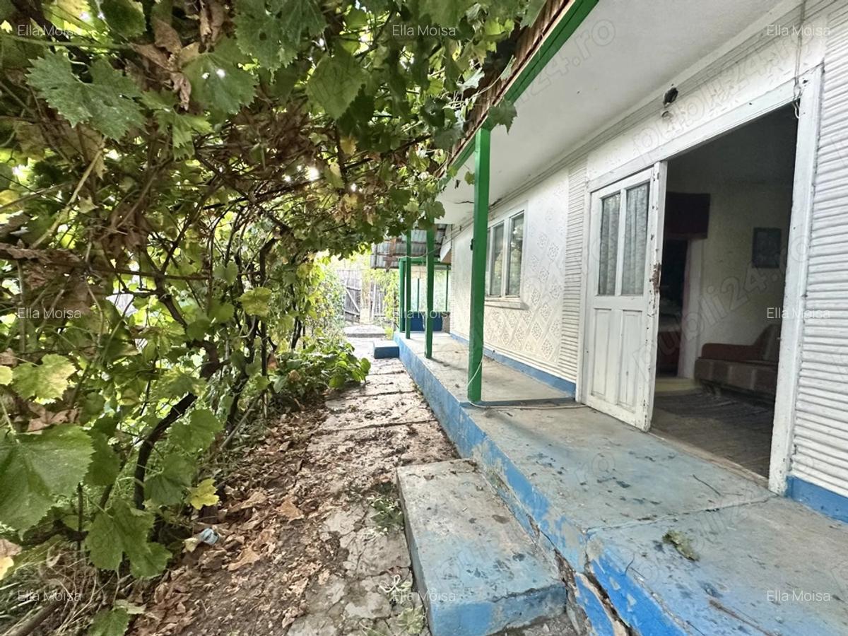 Vand casa batraneasca - 6 Vand casa batraneasca - 6