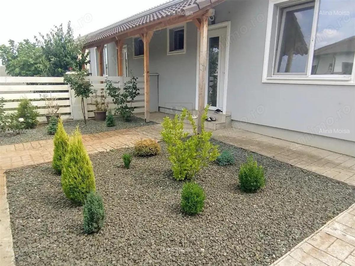 PRET EXCELENT - Duplex pe plan - mobilat utilat - zona linistita - ocupabil imediat - 4