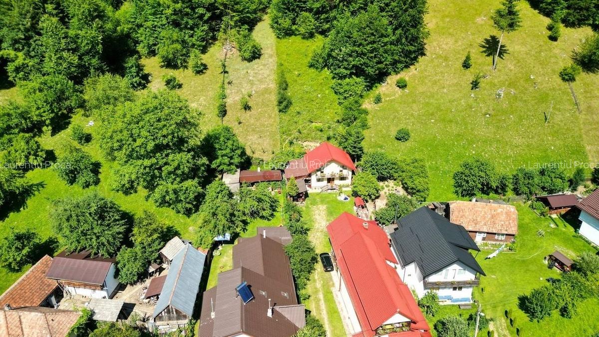 Hotel/Pensiune, 400 mp în Moieciu de Jos - 16
