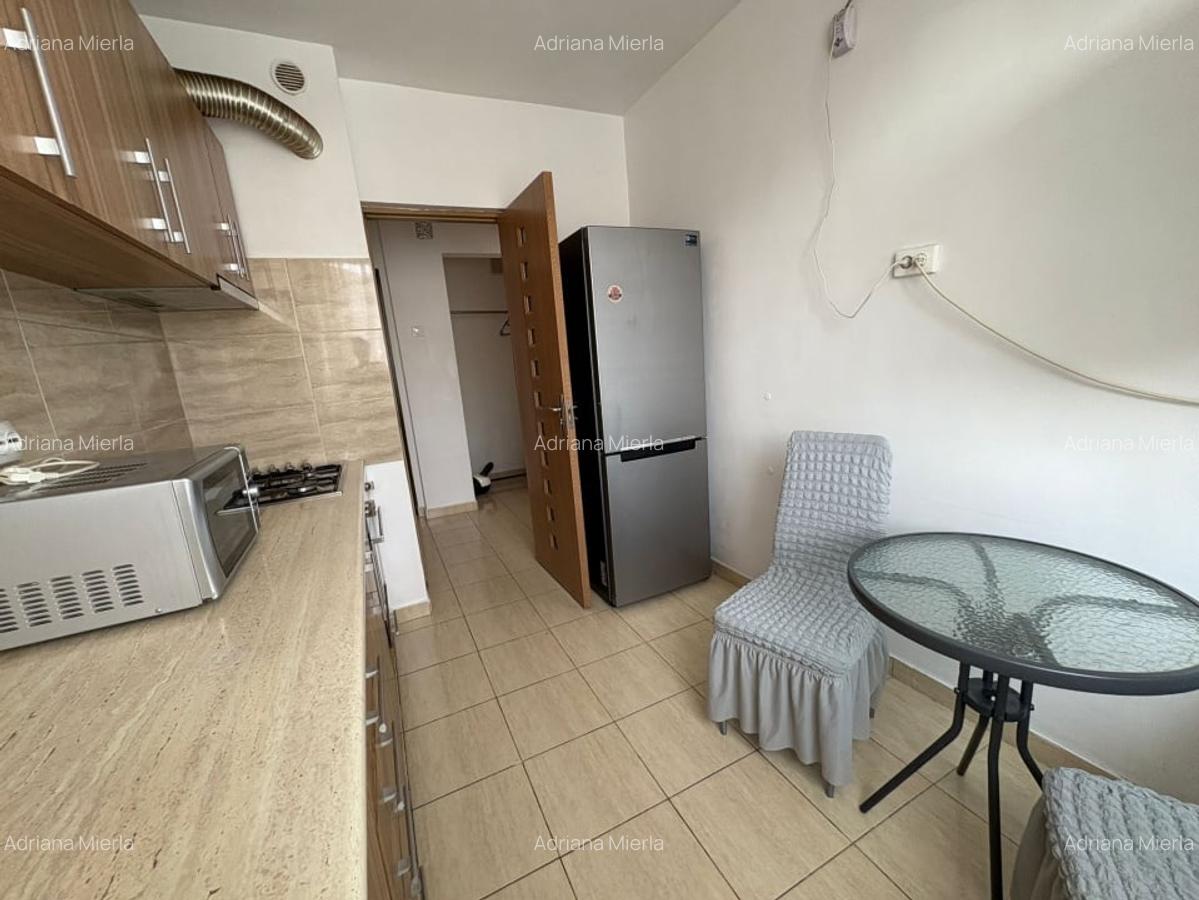 Apartament, 3 camere, decomandat, 65 mp, Calea Bucuresti, Zona Universitatii - 8