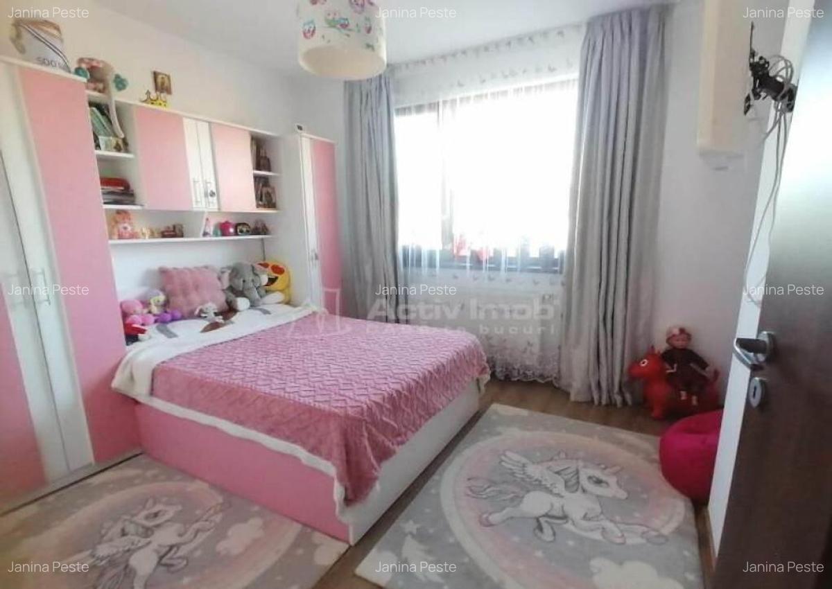Casa - Prelungirea Ghencea- Cartierul Latin - 135000E - ne - 11