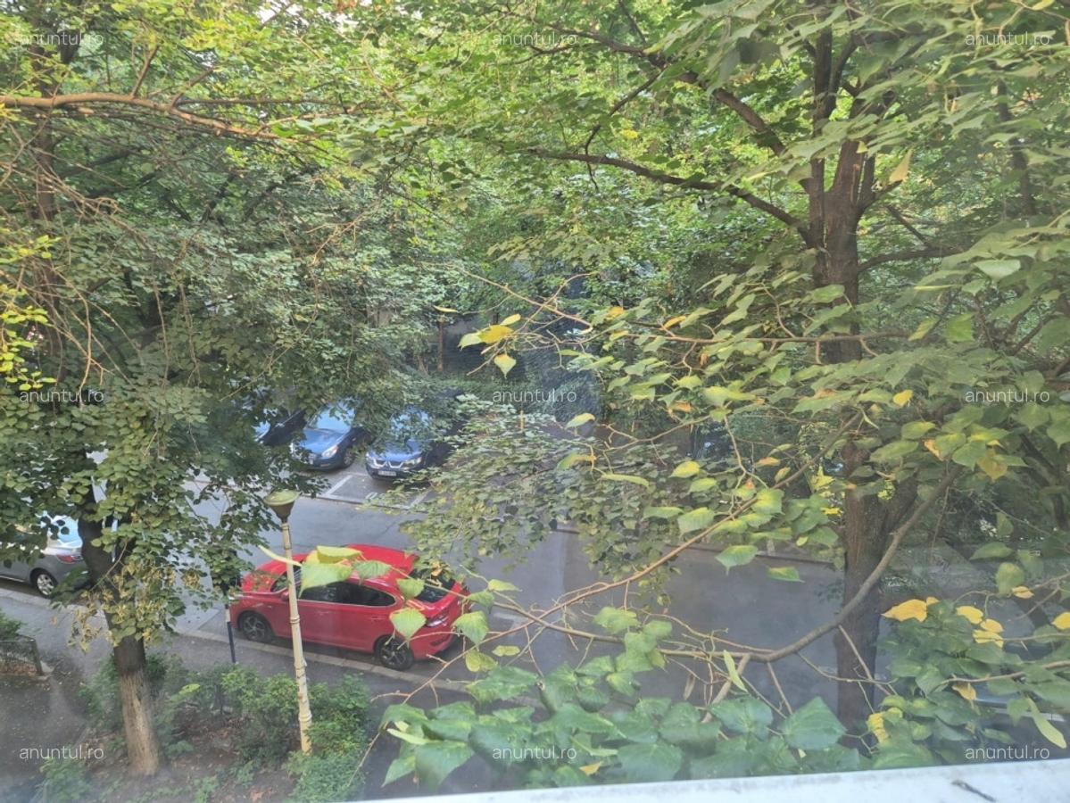 Costin Georgian Apartament 3 camere metrou Costin Georgian, langa Parcul Morarilor - 12 Costin Georgian Apartament 3 camere metrou Costin Georgian, langa Parcul Morarilor - 12