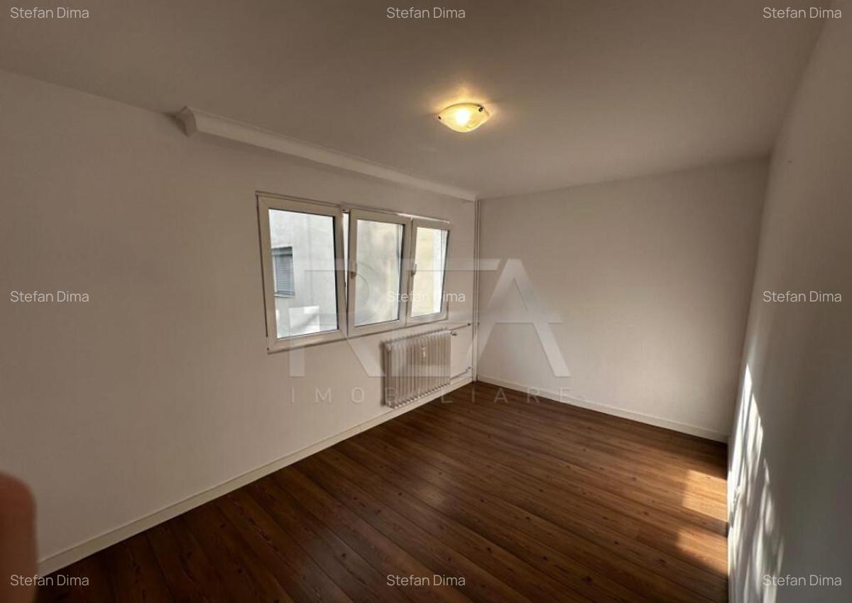 Apartament 3 Camere , Etajul 2 , Zona Alexandru Obregia - 2