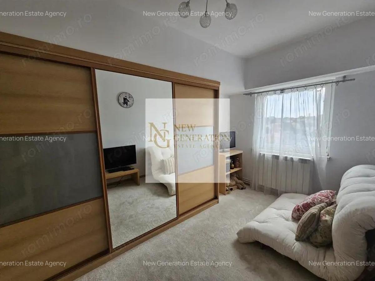 Apartament spa?ios ?i luminos, 4 camere zona Trocadero, Constan?a - 1