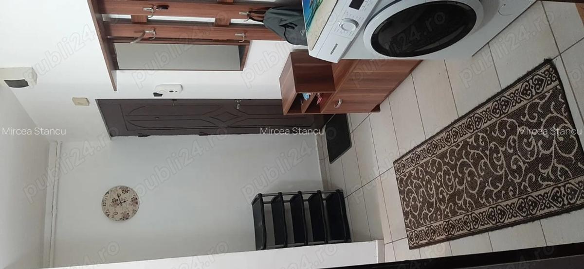 Inchiriez garsoniera pe termen lung pentru un cuplu, in zona Astra str.Uranus - 6