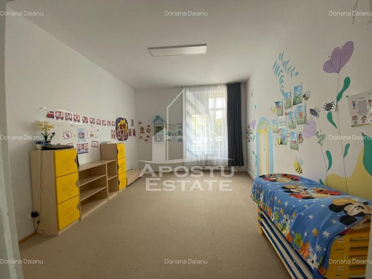 Casa partial mobilata, 10 camere,  zona Lunei - 2