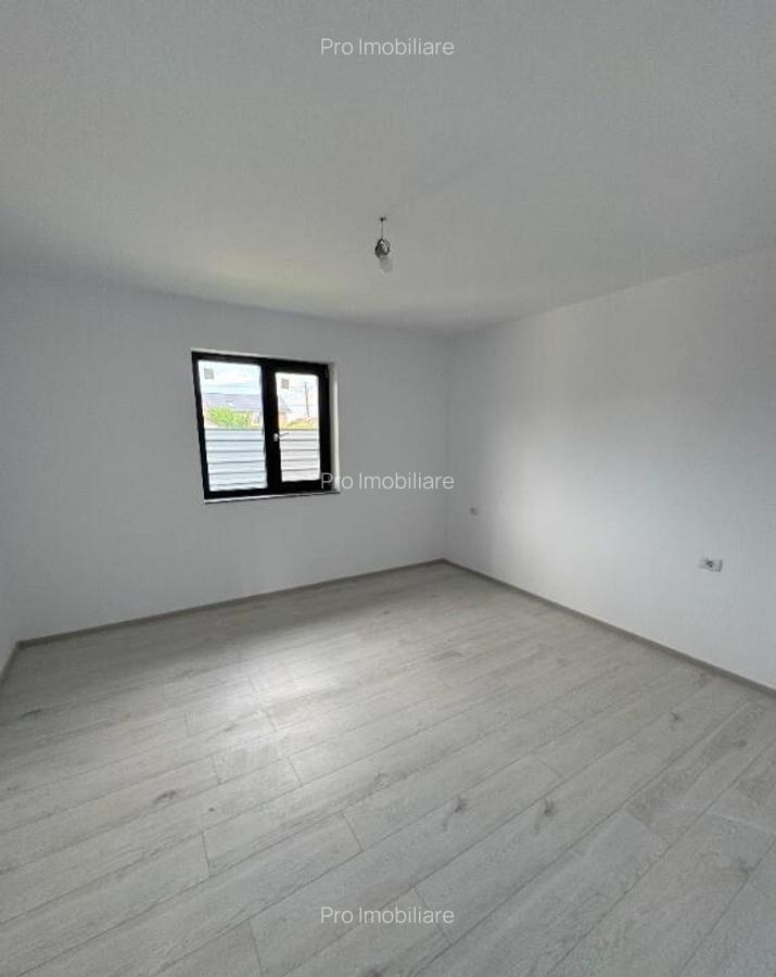 Vanad casa noua in Cordun - 10