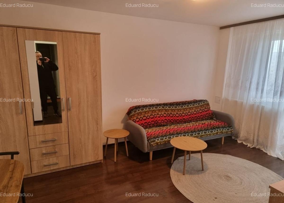Apartament de 2 camere modern, decomandat, 10 minute de metrou - Drumul Taberei - 1