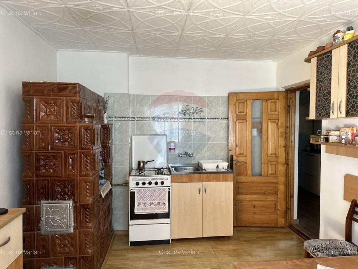 Casa / Vila cu 4 camere de vanzare in zona Periferie - 8