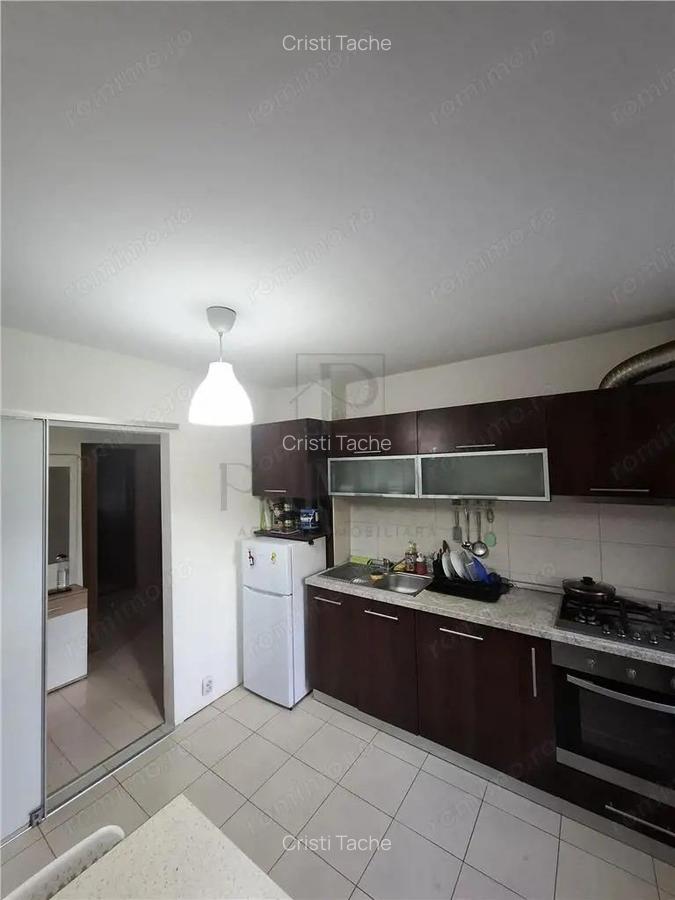 SOARELUI - ETAJ 2 - BLOC IZOLAT - 3 CAMERE - 2 BAI - 2 BALCOANE - CENTRALA PROPRIE - DECOMANDAT - 14 SOARELUI - ETAJ 2 - BLOC IZOLAT - 3 CAMERE - 2 BAI - 2 BALCOANE - CENTRALA PROPRIE - DECOMANDAT - 14