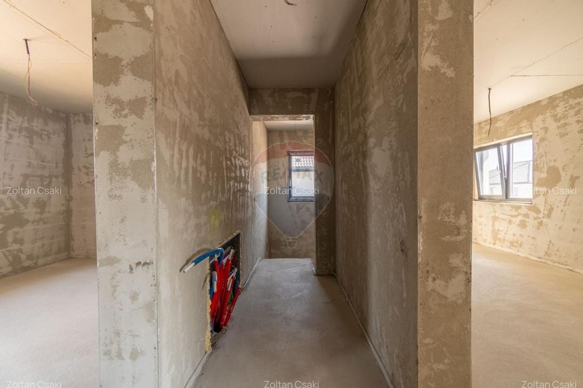 Casa cu 4 camere de vanzare, Jucu de Sus, Frasinului Nr.6 Semifinisat - 9