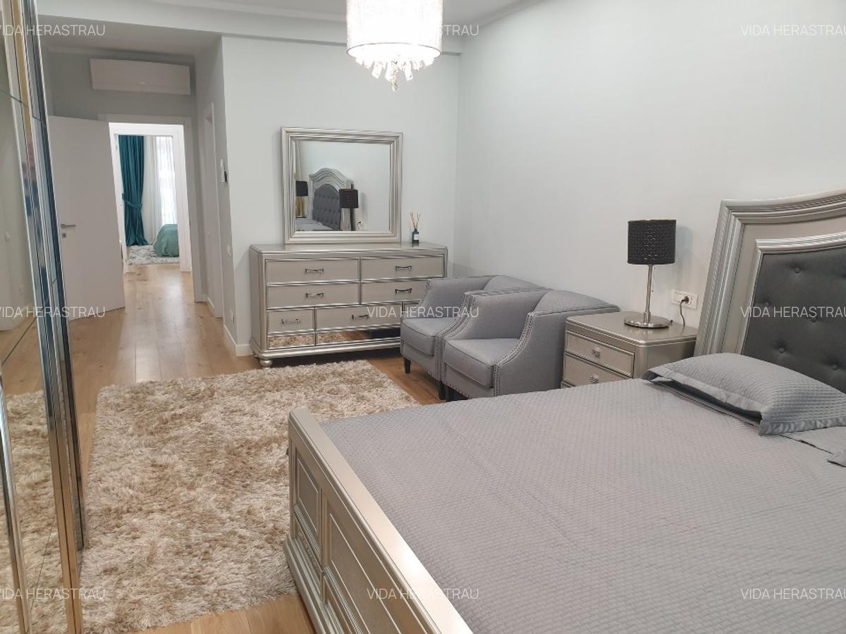 Apartament cu 3 camere decomandat în Herăstrău - 1
