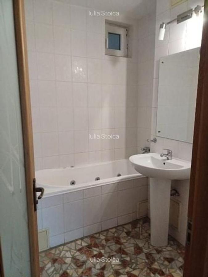 De Vanzare Apartament 3 Camere Romana - ASE sect 1 - 7