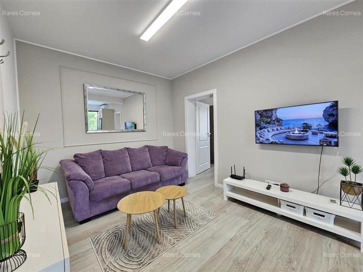 Inchiriere apartament 3 camere de LUX bloc nou tip vila in Zorilor- zona Hasdeu - 1