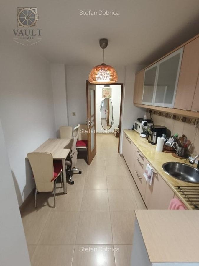 Apartament cu 3 camere semidecomandat, mobilat în Teiul Doamnei - 1