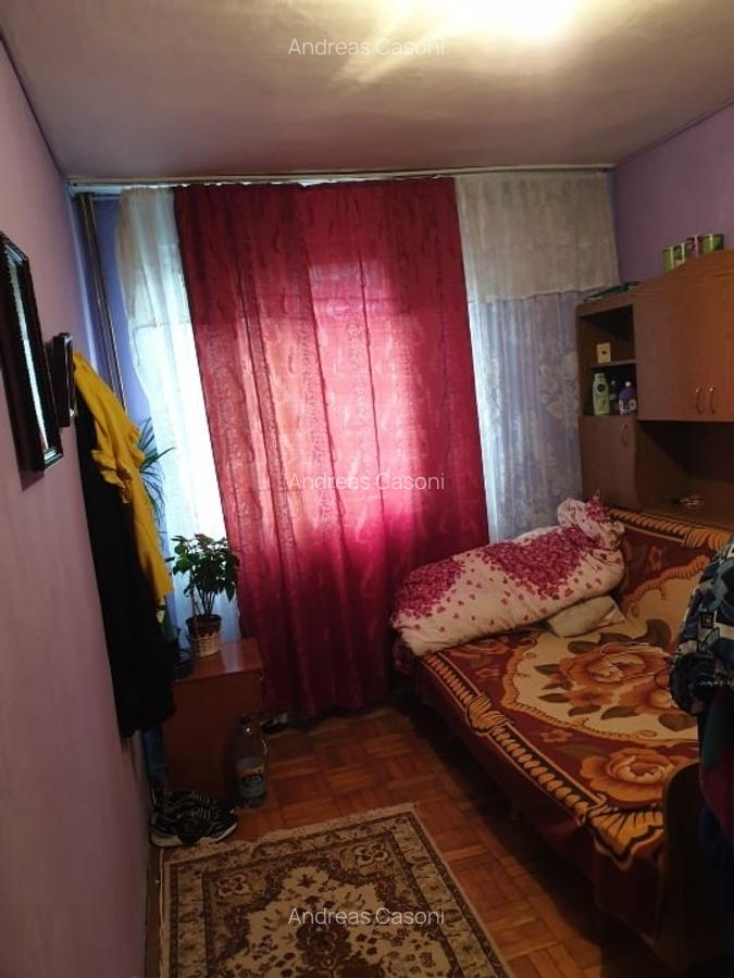 Apartament de vânzare Rm.Vâlcea - str. Dr. Hacman, zona Nord - 2