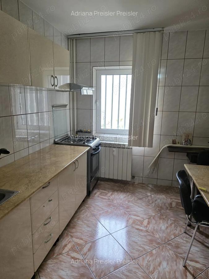 Apartament 3 camere Str. Ma?ina de Paine nr. 3, Sector 2, Bucure?ti - 1