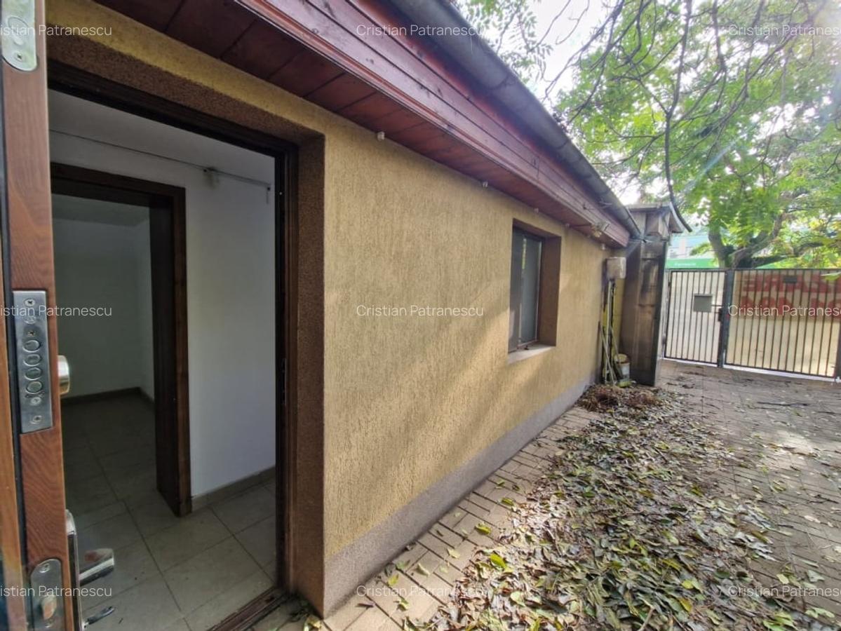 Casa 3 camere cu curte proprie | Piata Chibrit | 1' Metrou 1 Mai - 2