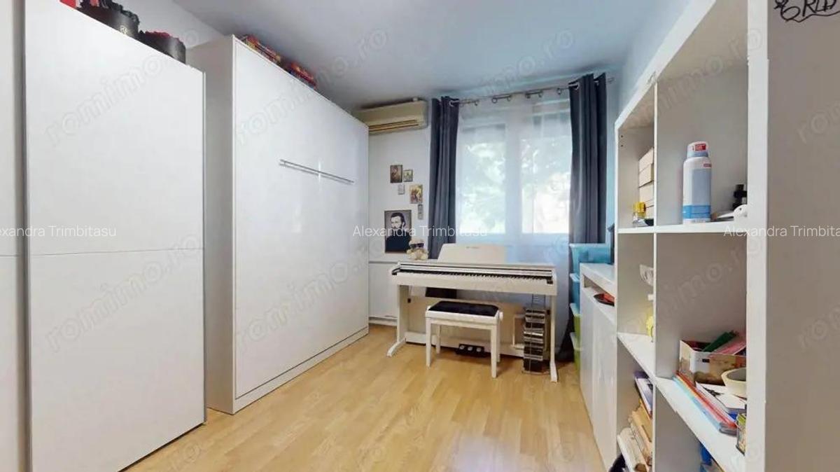 Apartament 3 camere Masina de Paine Obor - 17