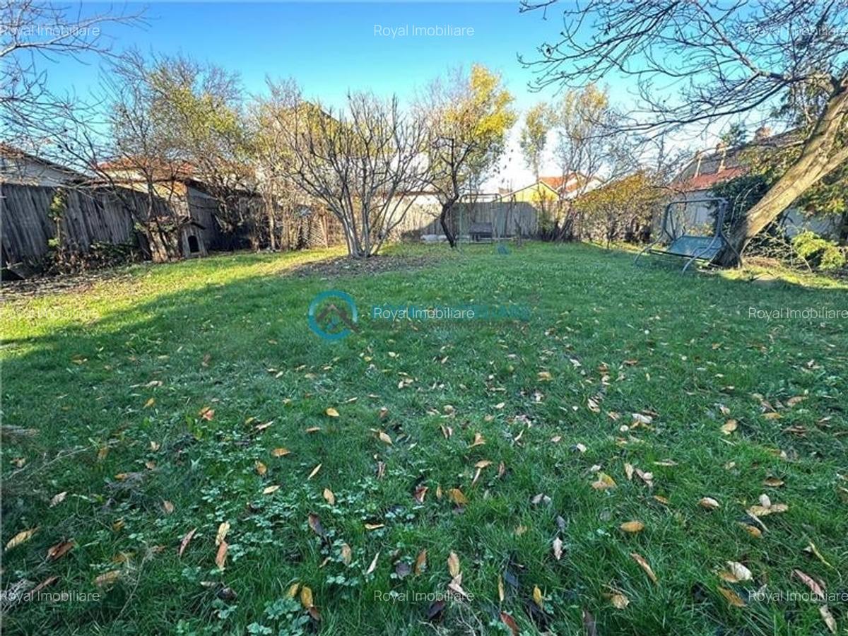 Royal Imobiliare - Vanzare Vila 5 camere , teren 800 mp,zona Sala Sporturilor - 4