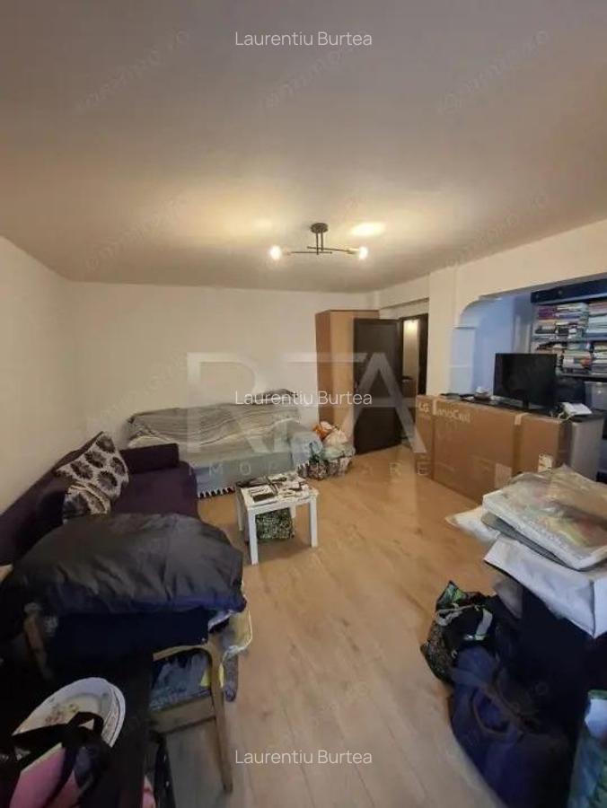 2 camere, 2/4, 60mp, bloc 1989, Uverturii-Orsova - 2