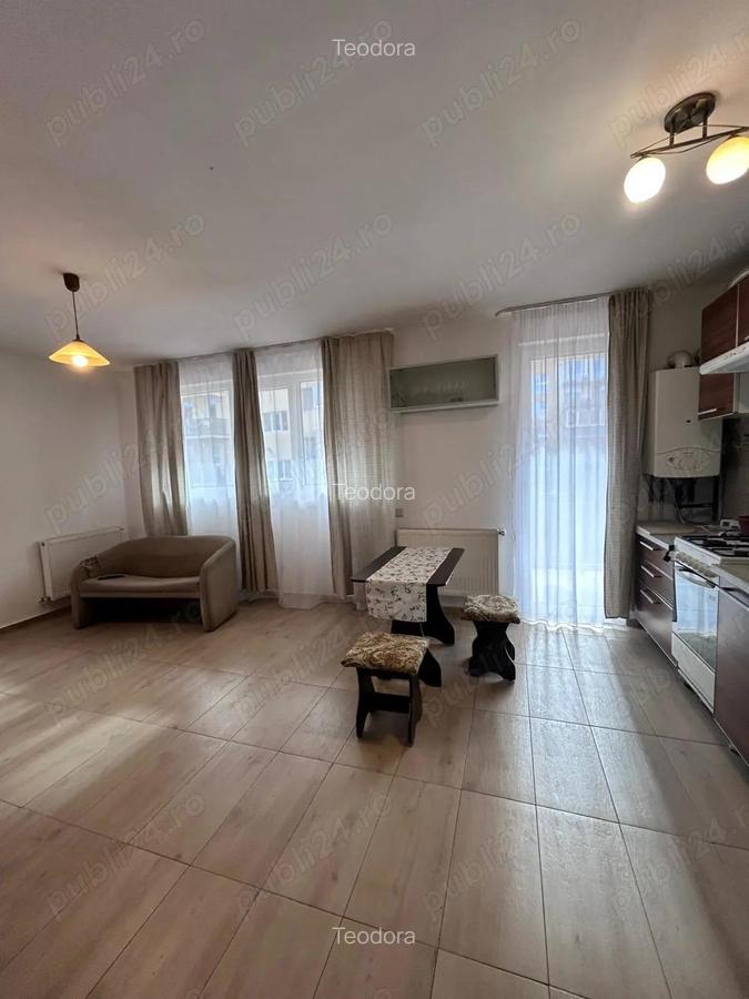Apartament de 2 camere, zona Eroilor, Floresti - 1