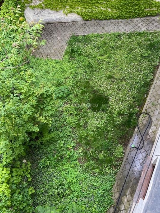 Casa in Cartierul Armenesc - curte individuala - 14