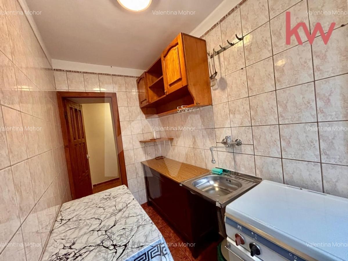 Apartament pentru inchiriat, 2 Camere, Etaj 1 - Craiovita Noua - 4