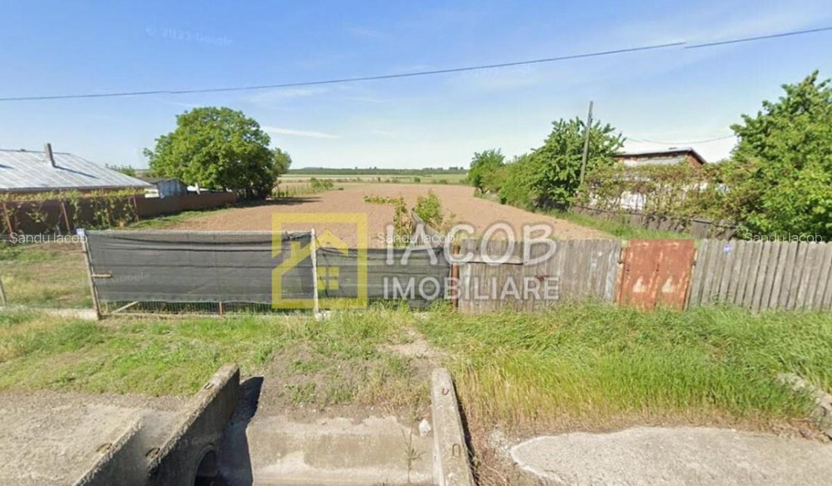 Teren 5000 mp, Dumbrava - Itesti, jud. Bacau, la E85 - 4