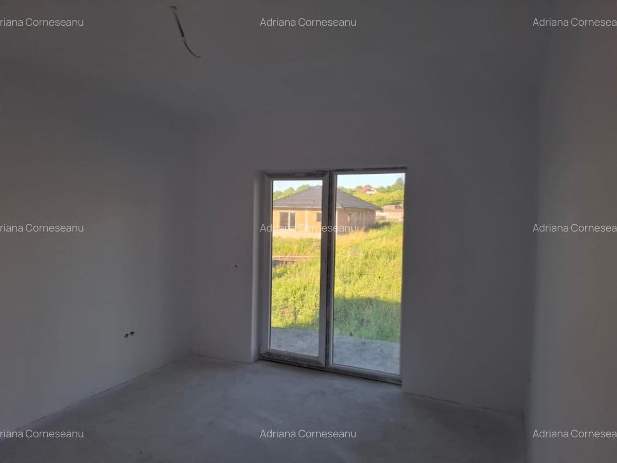 Casa individuala, 4 camere, 152mp, 2 locuri de parcare. - 11