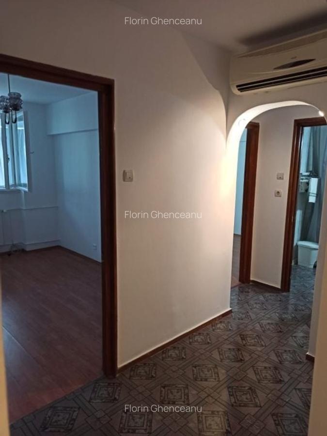 3cam.dec-1baie-disponibil imediat/Bvd Brancoveanu 130-132,sector 4 - 3