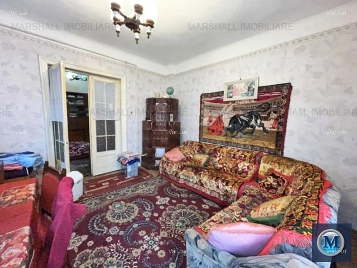 Casă cu 6 camere în Buna Vestire - 1