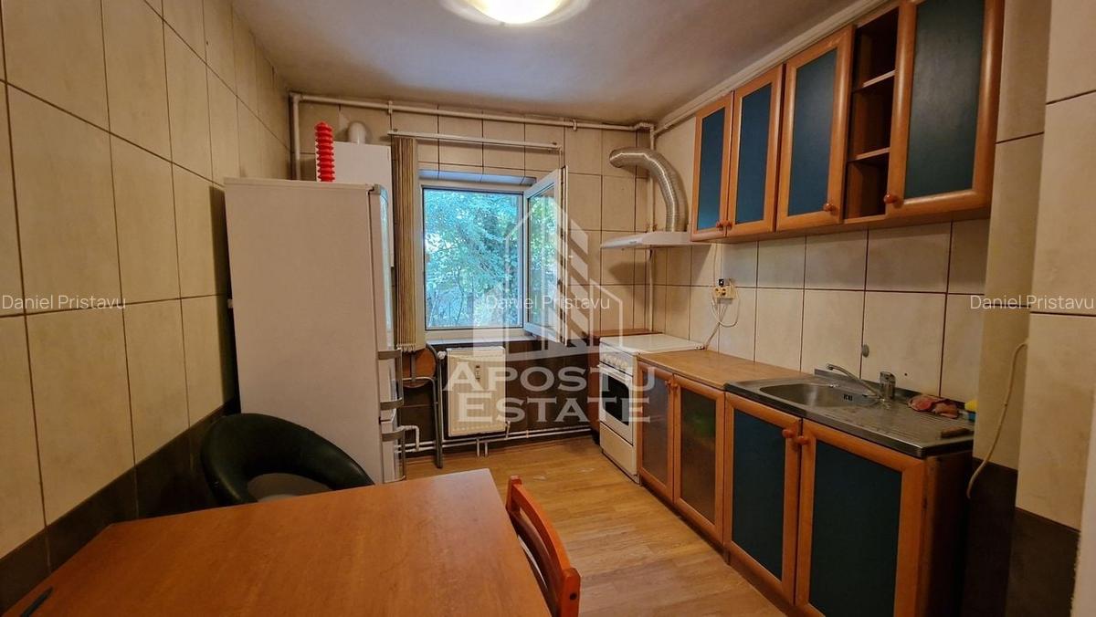 Apartament cu 2 camere, centrala proprie, zona Lipovei - 4
