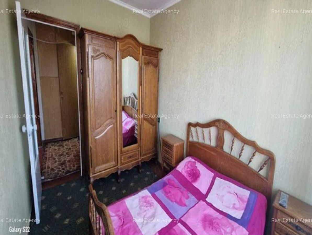 2 camere in zona Spitalului Judetean - 1