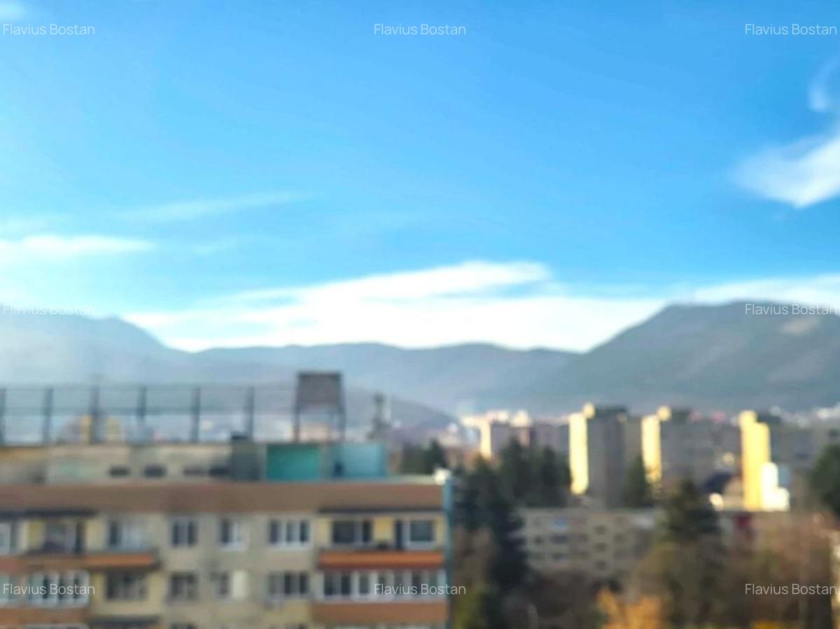 Zona Piata Astra, 3 camere, insorit, cu priveliste. - 14