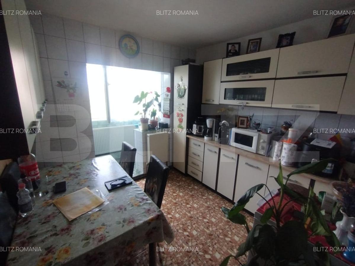 Apartament 2 camere, 44 mp, decomandat, zona Independentei - 1