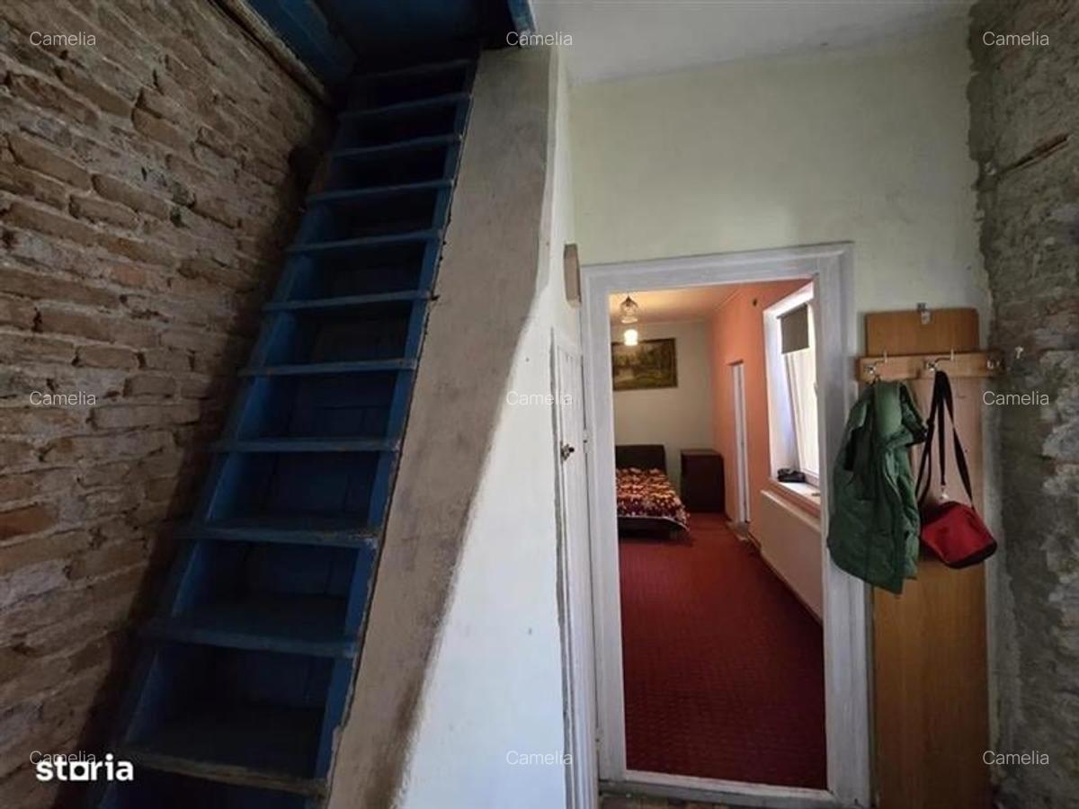 EXCLUSIVITATE, COMISION ZERO! Apartament ?n casă(3 camere), CENTRU! - 9