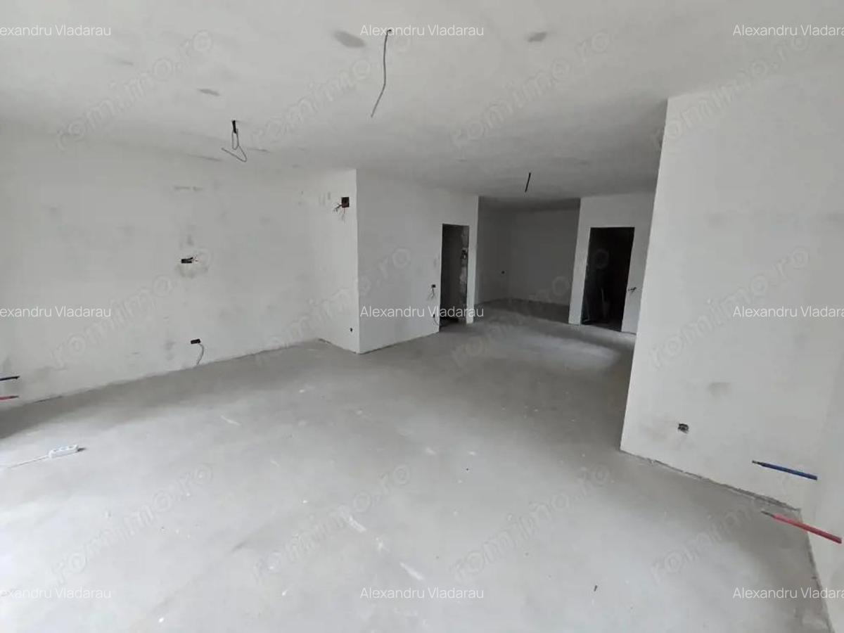 Studio 49,35 mp + 21,35 mp terasele + loc de parcare - Busteni - 5