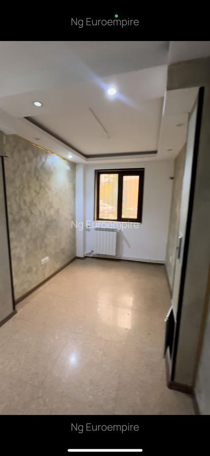 Spatiu comercial de inchiriat zona Doraly - 10