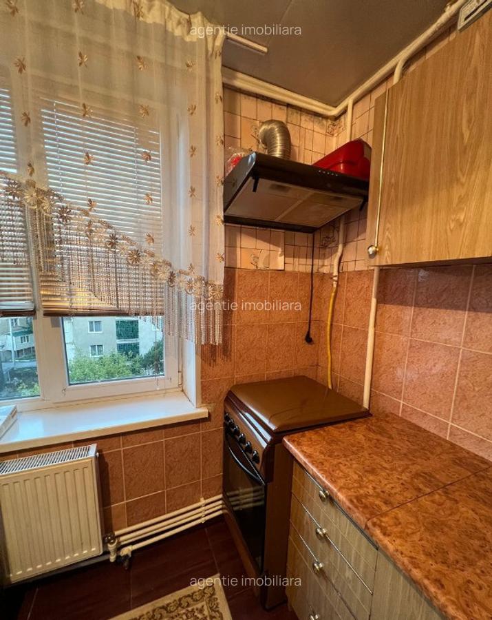 Inchiriez Garsoniera Detunata - 3