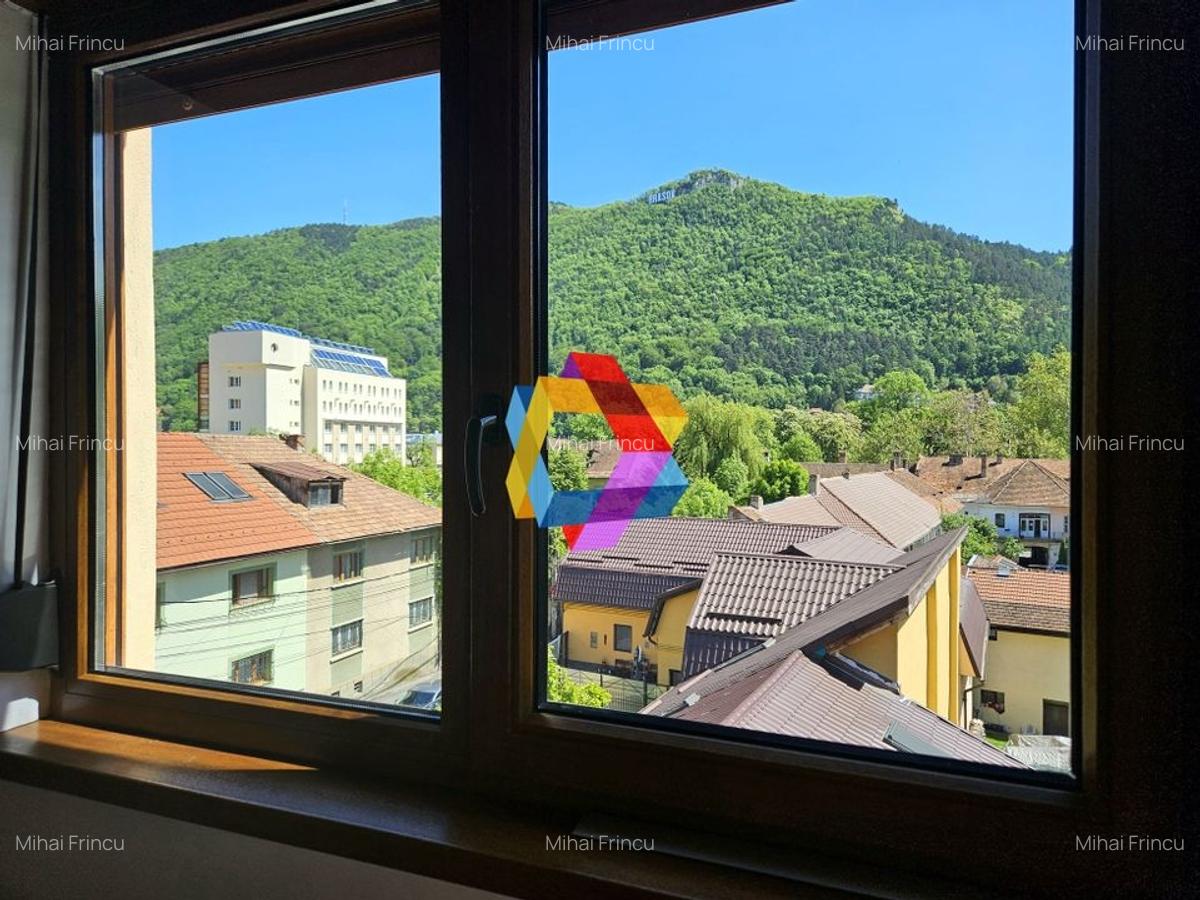 Casa deosebita cu 6 camere Central Brașov - 210 mp - 20