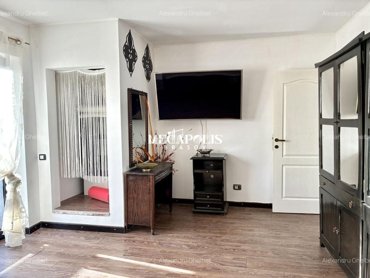 Casă / Ghimbav / 4 camere / Curte privată / Terasă - 31