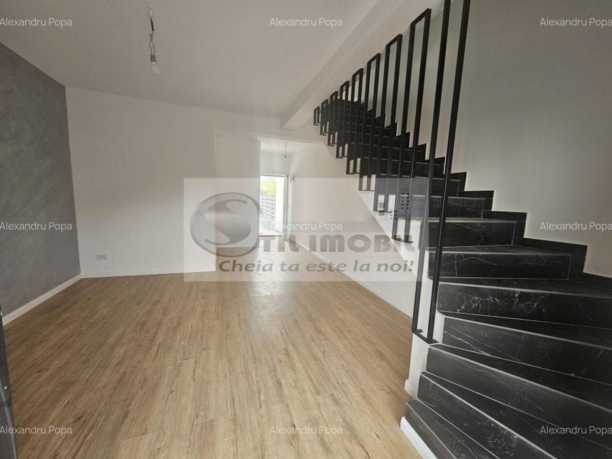 Casă cu 3 camere în Bucium - 4