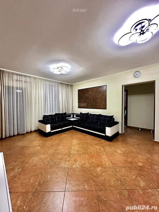 Vand aparatament 3 camere loc de parcare piscina - 3