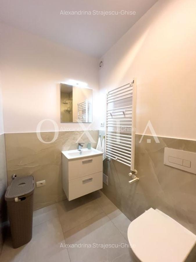 SX455 Mobilat si Utilat, Zona Circumvalatiunii, Complex Monarch - 11