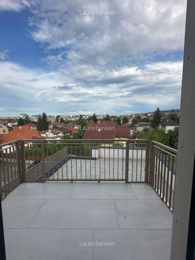 Apartament 2 camere vedere panoramica zona Piata Cipariu - 2